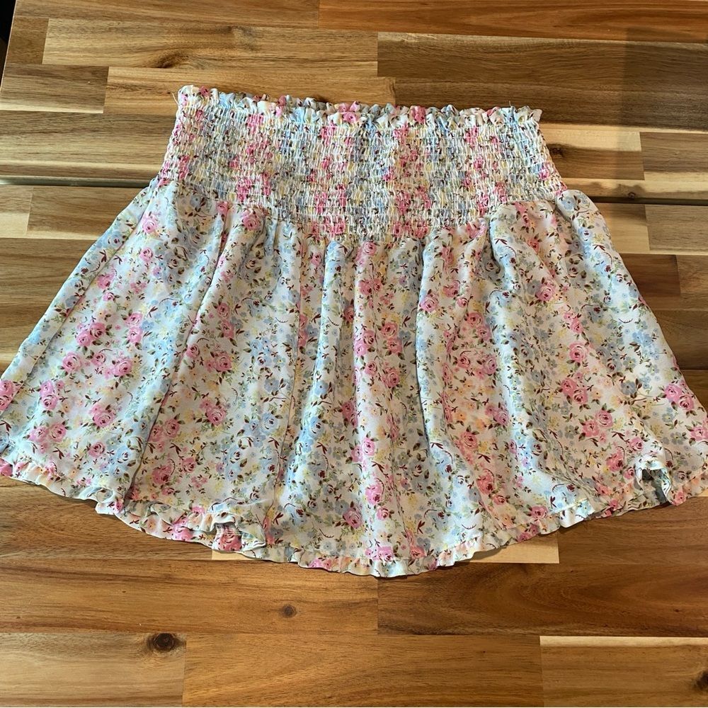 Madden NYC mini skirt Womens Juniors L elastic waist floral